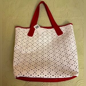 Saks Fifth Avenue White Tote with Red Accents